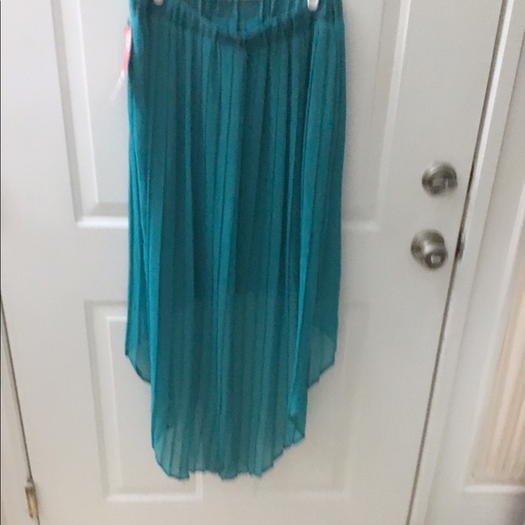 Xhilaration woman’s tess as l large maxi skirt w/t. - Picture 2 of 4